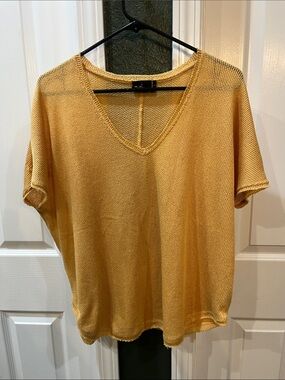 Lightweight V-Neck Knit Top - Mustard